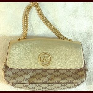 Michael Kors crossbody